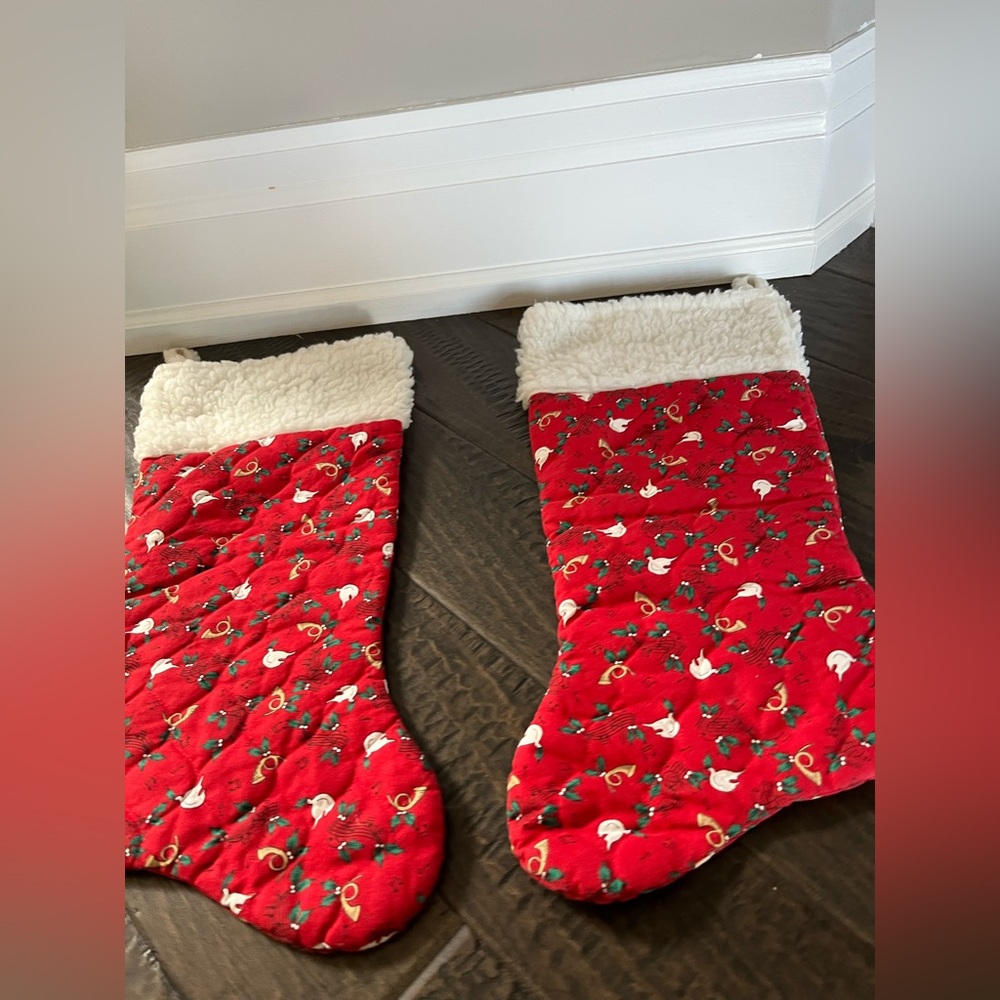 Vintage Festive Red Christmas Stockings Set of 2 - Picture 3 of 6